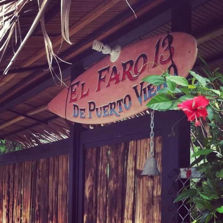 El Faro 13 De Puerto Viejo Hotel Puerto Viejo de Talamanca Bagian luar foto